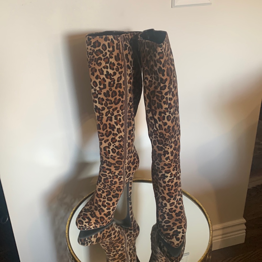 Sexy leopard print knee high boots!